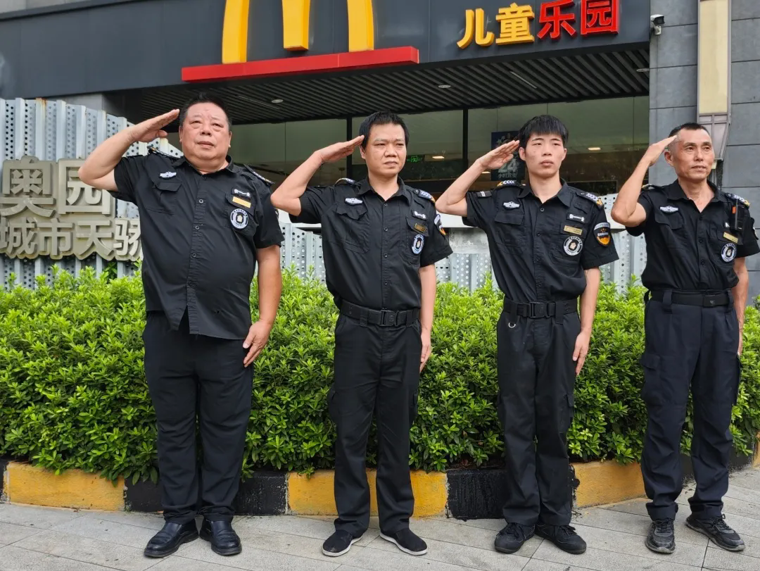 凌晨两点的“不速之客”，被他们拦了下来